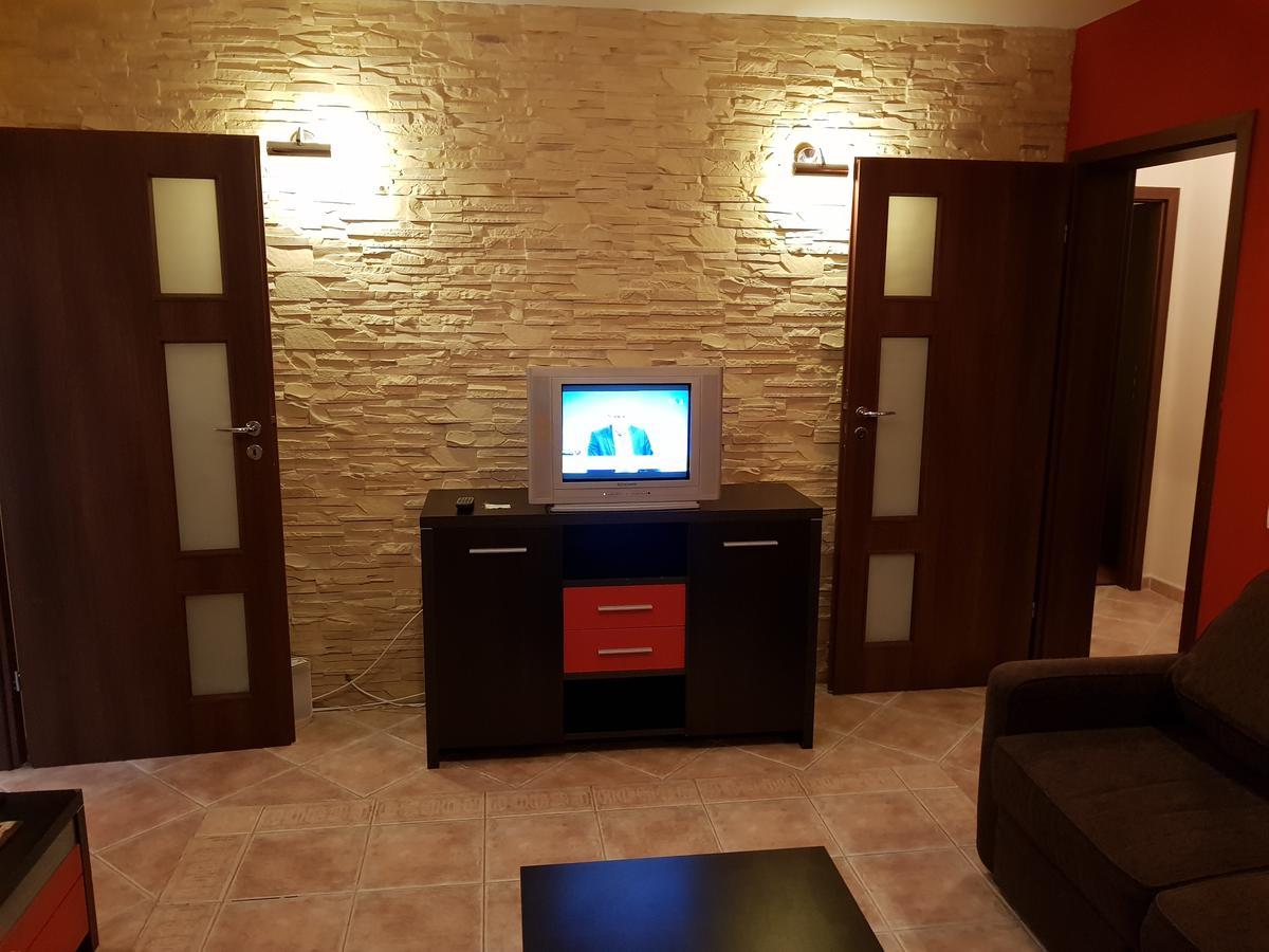 3 Rooms Stefan Cel Mare Бухарест Екстер'єр фото