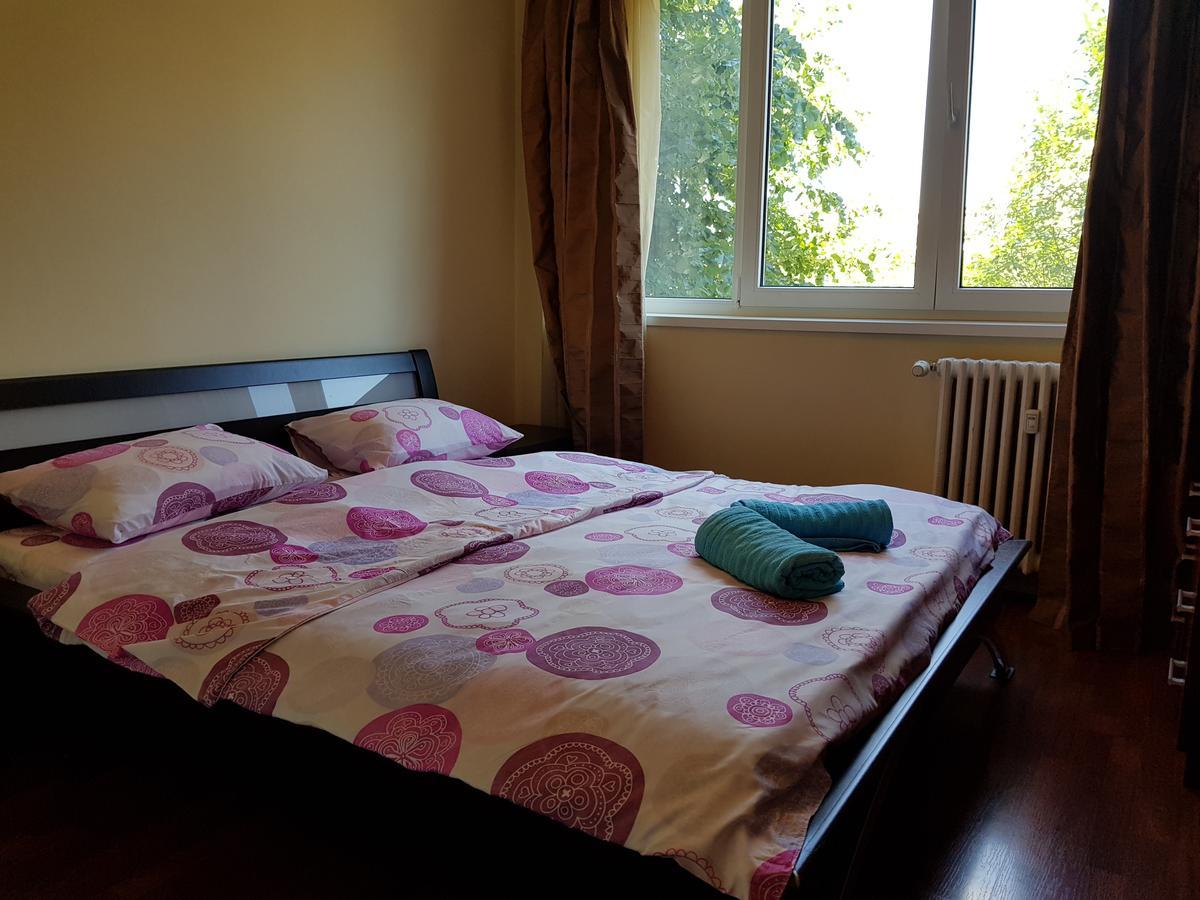 3 Rooms Stefan Cel Mare Бухарест Екстер'єр фото